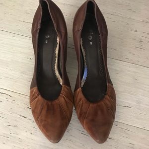 Real Leather Handmade 2 inch Heels (size 9)